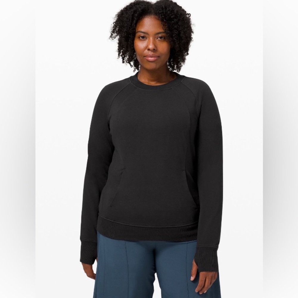 Lululemon black scuba crew sweatshirt. Size 20